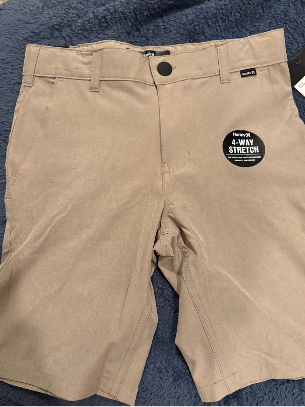 Hurley Phantom Khaki Boy
Shorts sz 10

Brand new; quick dry